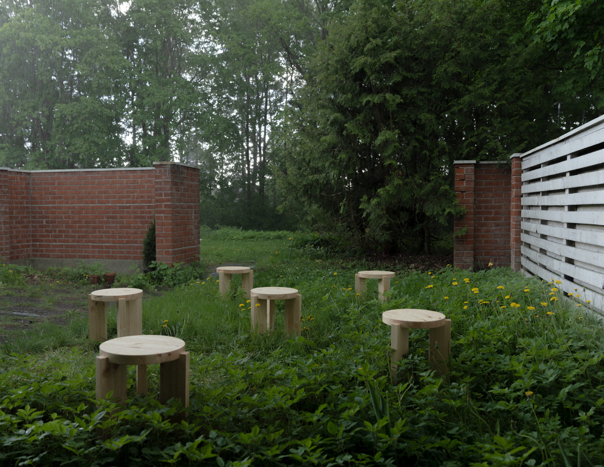 Vaarnii 001 stool - Image 6