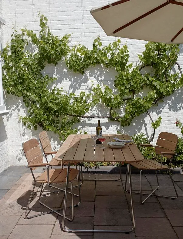 Fritz Hansen LILIUM -armchair - Image 4