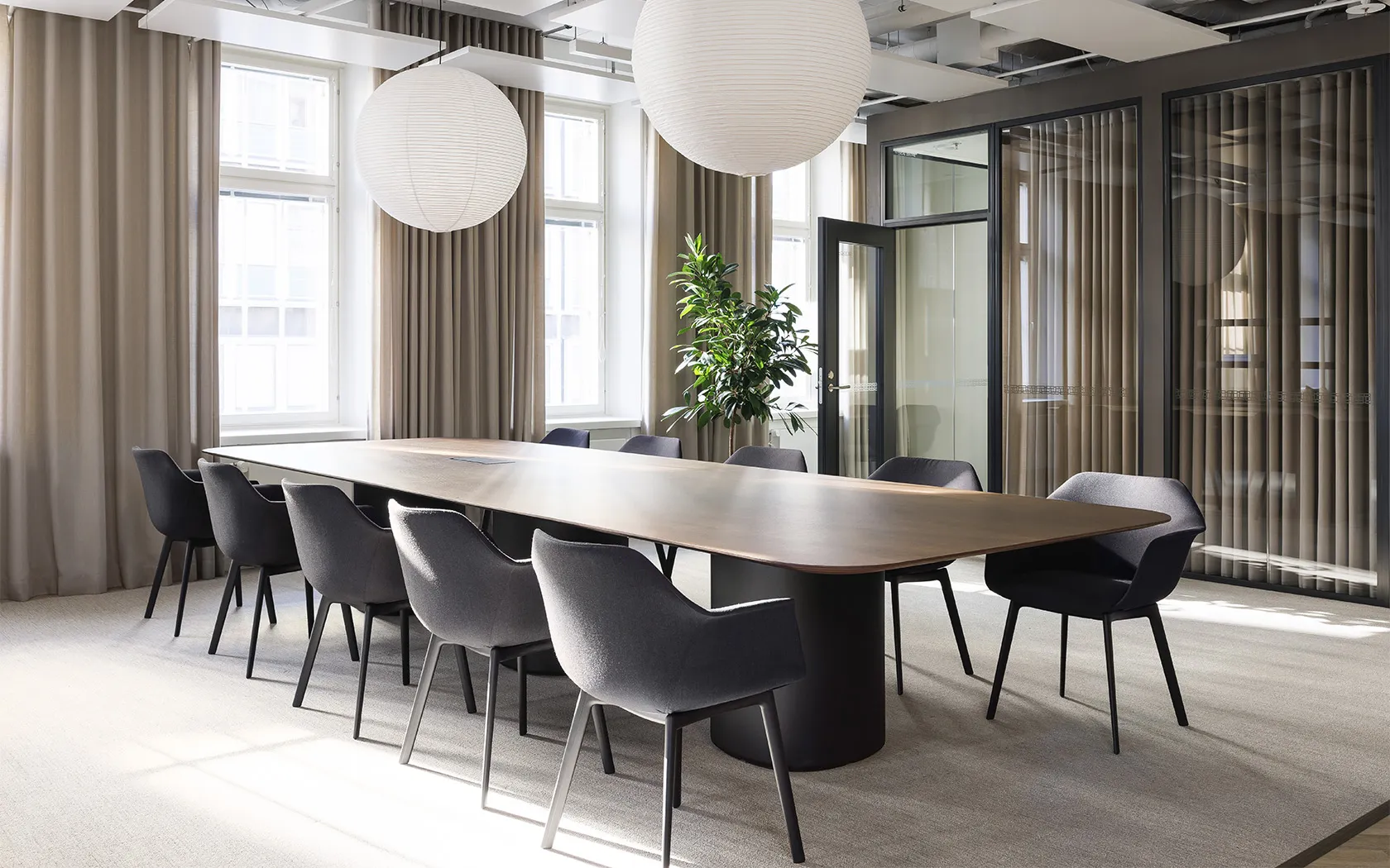 Andreu World GALA chair SO0722 - Image 3