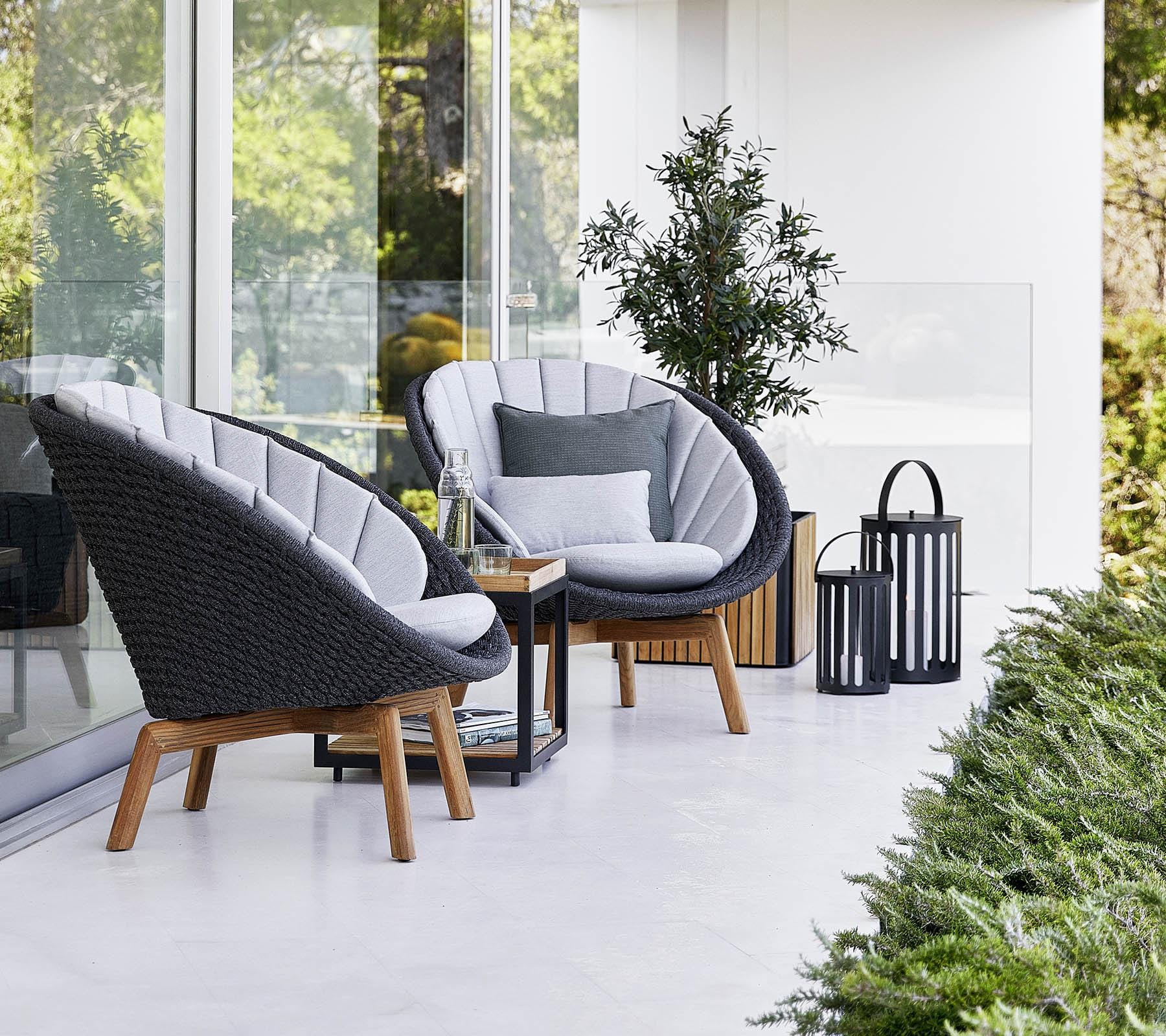 Cane-line PEACOCK 2-seater sofa, grey / dark grey / teak - Image 5