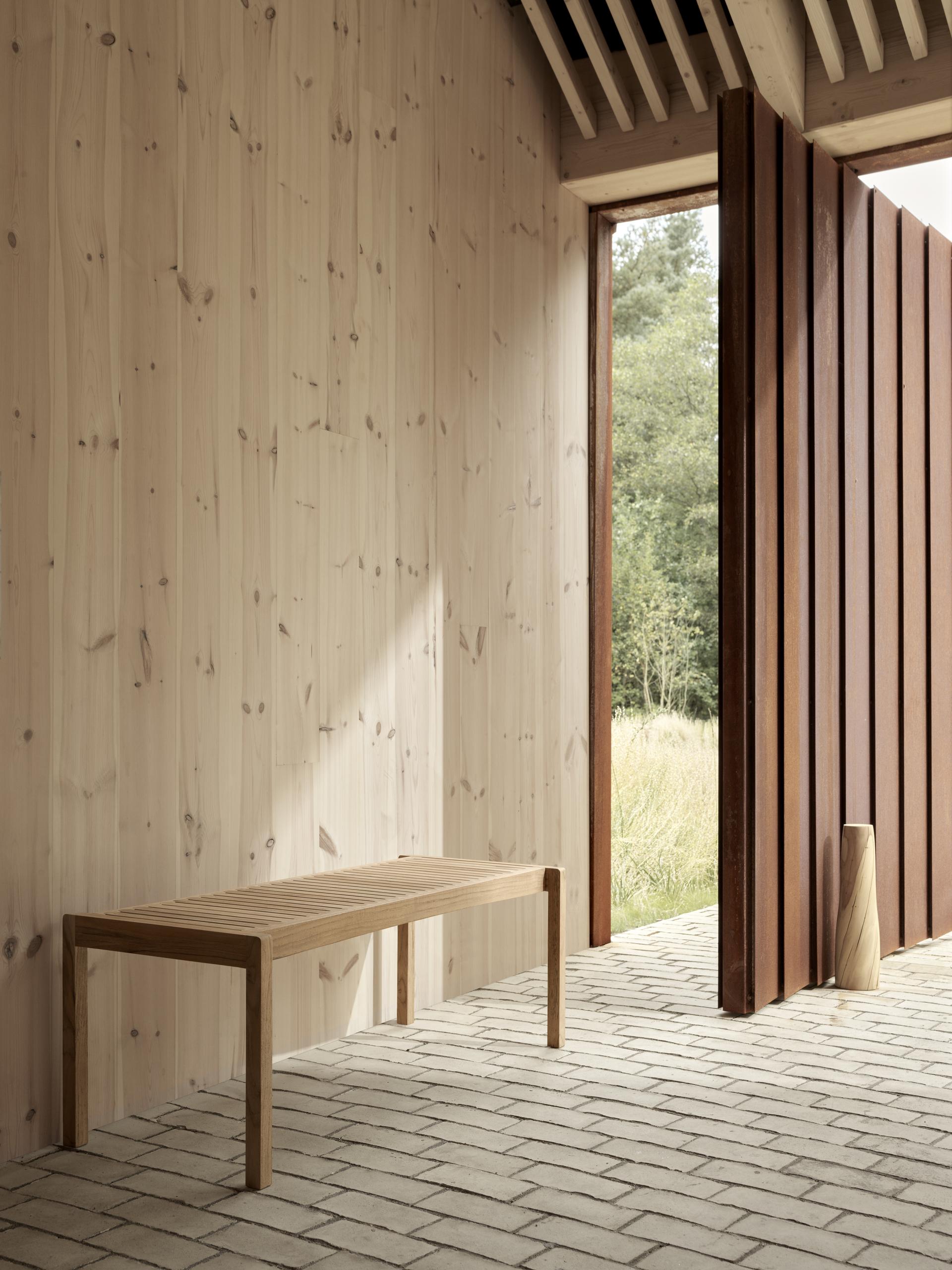 Carl Hansen AH912 table/bench - Image 3