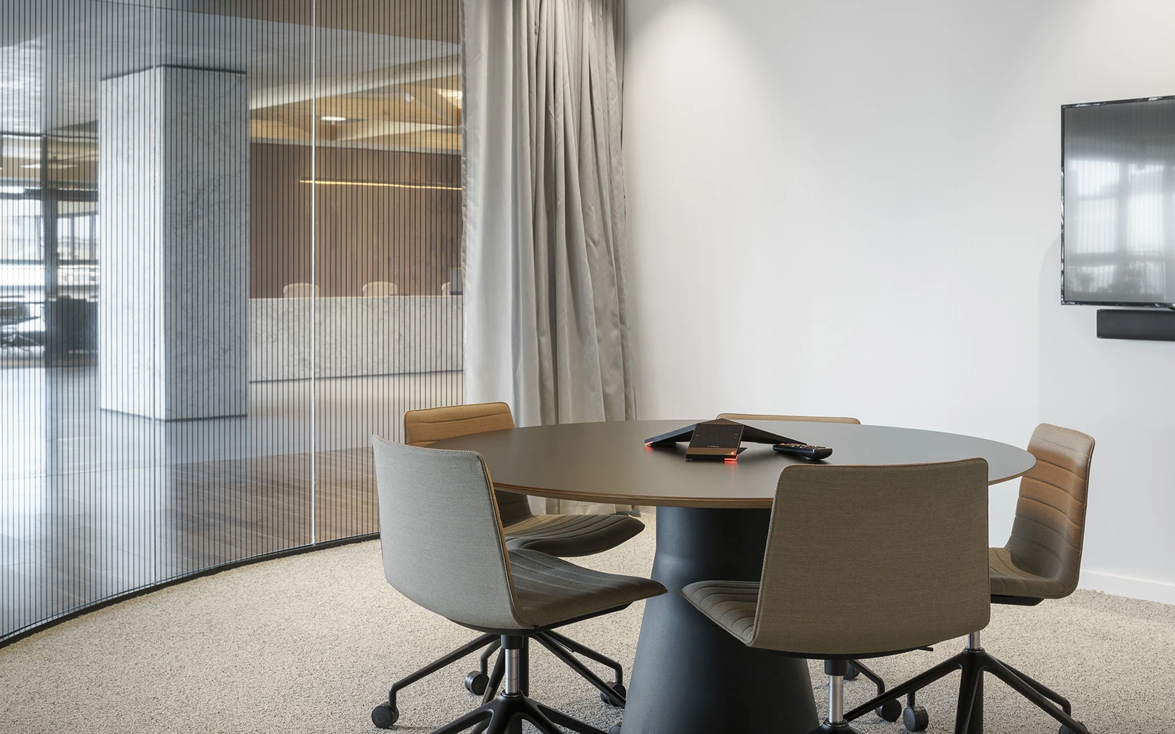 Andreu World FLEX CORPORATE chair, front upholstered SO1645 - Image 9