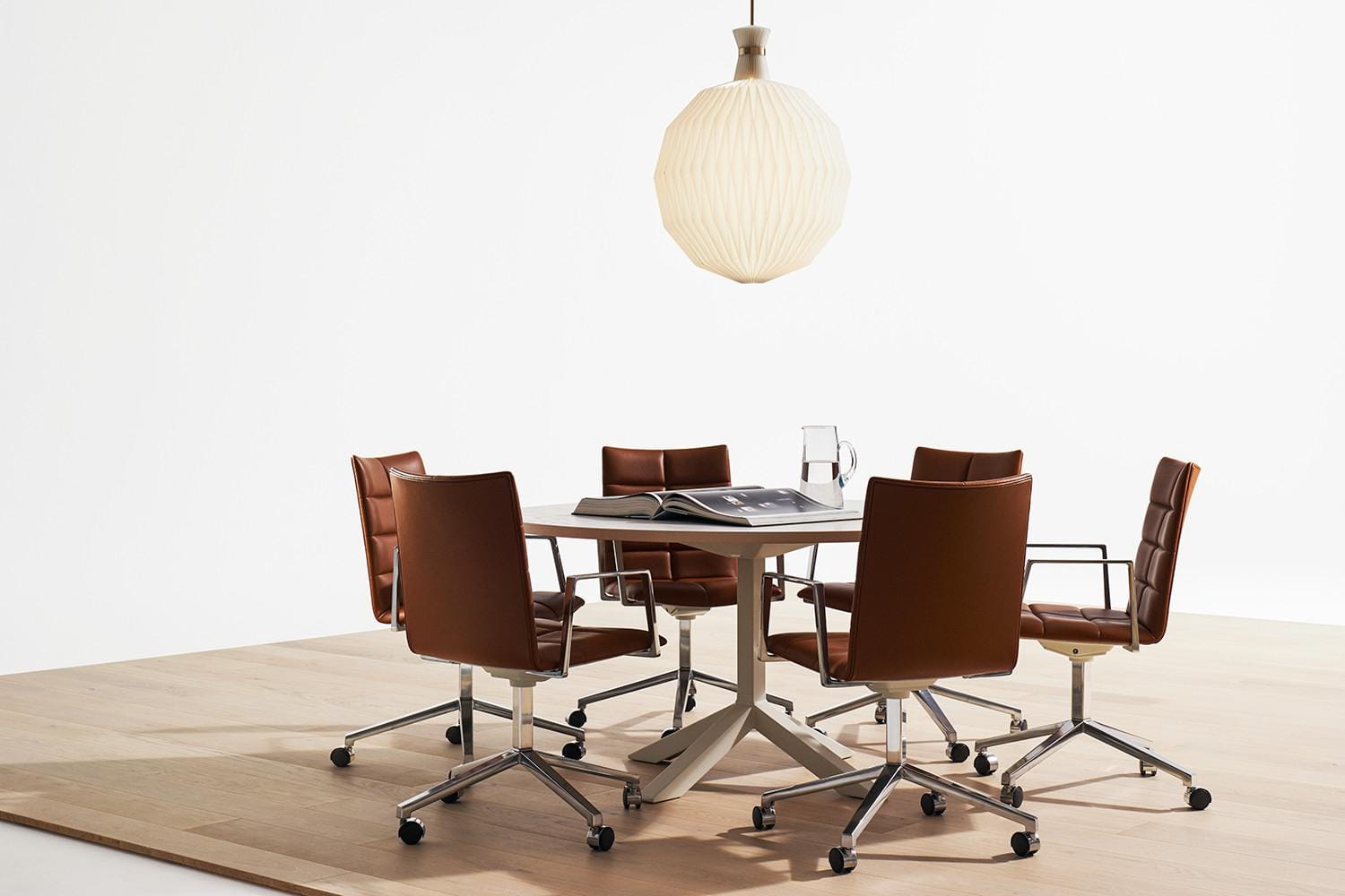 Lammhults ARCHAL office chair, black leather/aluminium - Image 3