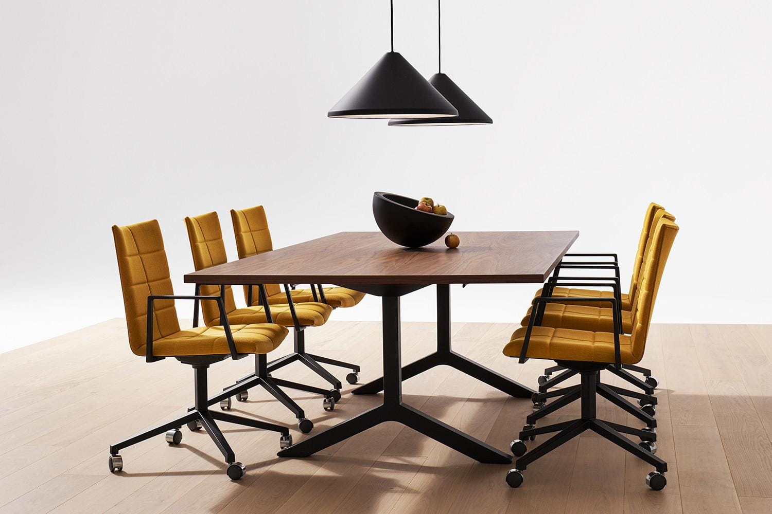 Lammhults ARCHAL office chair, black leather/aluminium - Image 4