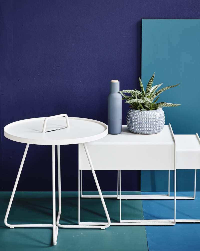Cane-line ON-THE-MOVE side table, small, dark green - Image 2