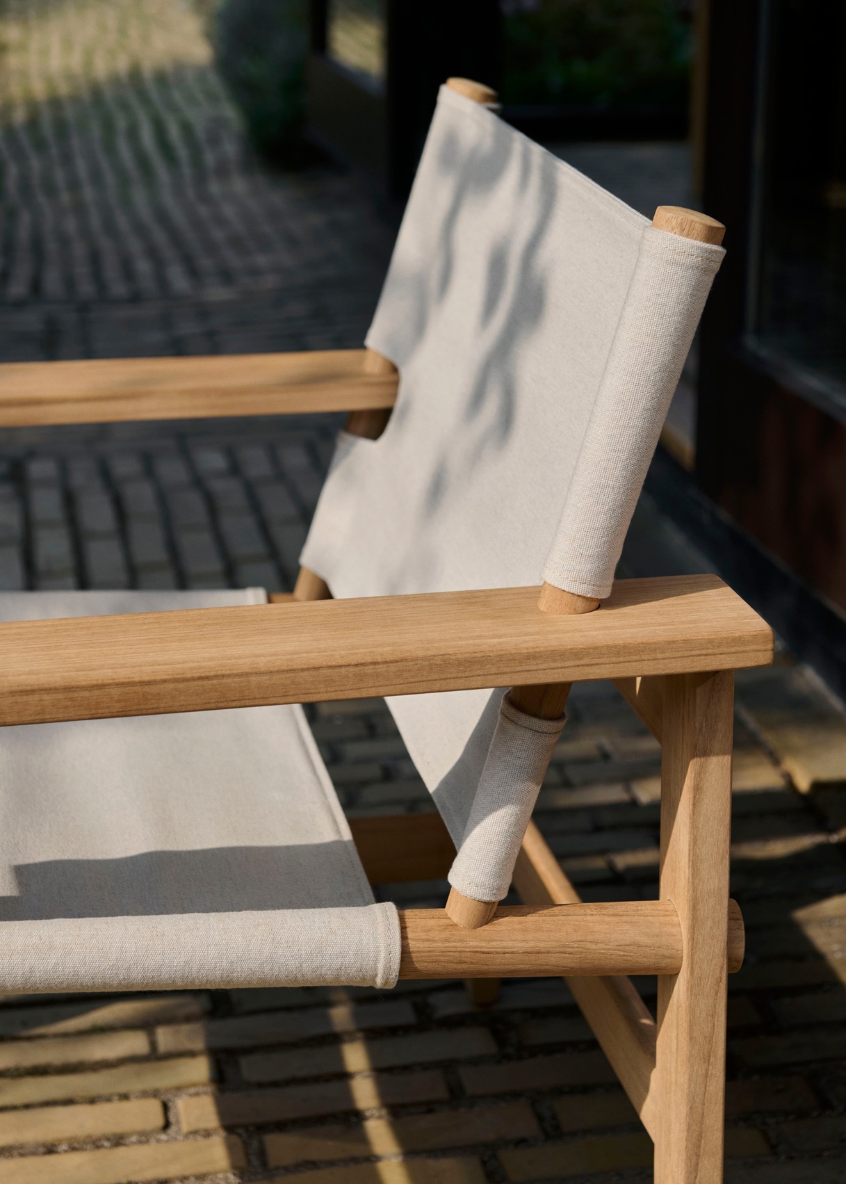 Fredericia THE CANVAS CHAIR OUTDOOR lounge chair with cushion - Image 6