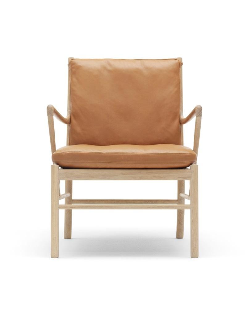 Carl Hansen OW149 COLONIAL -nojatuoli, saippuoitu tammi/ruskea nahka