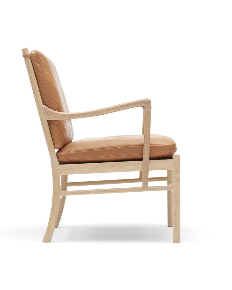 Carl Hansen OW149 COLONIAL -nojatuoli, saippuoitu tammi/ruskea nahka - Image 2