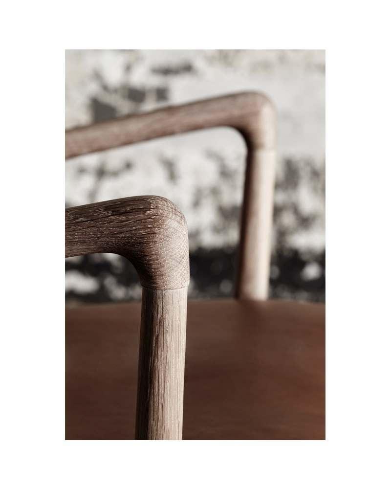 Carl Hansen OW149 COLONIAL -nojatuoli, saippuoitu tammi/ruskea nahka - Image 4