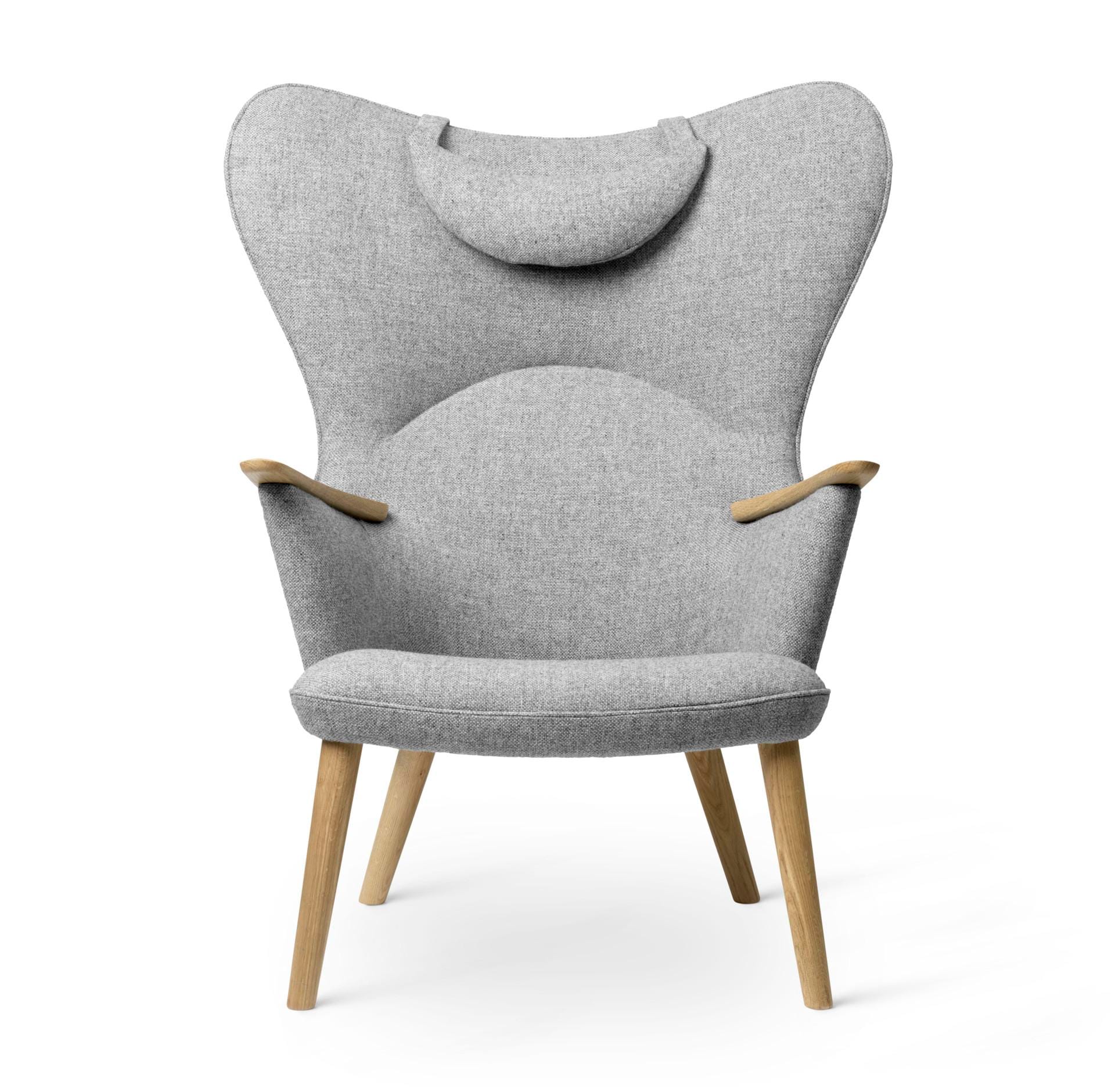 Carl Hansen CH78 MAMA BEAR armchair, light grey / oiled oak