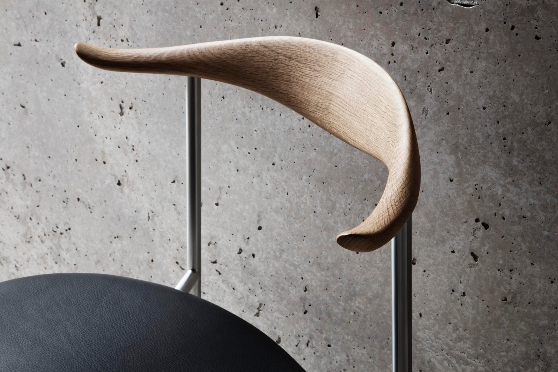 Carl Hansen CH88P -tuoli, öljytty tammi/musta nahka - Image 2