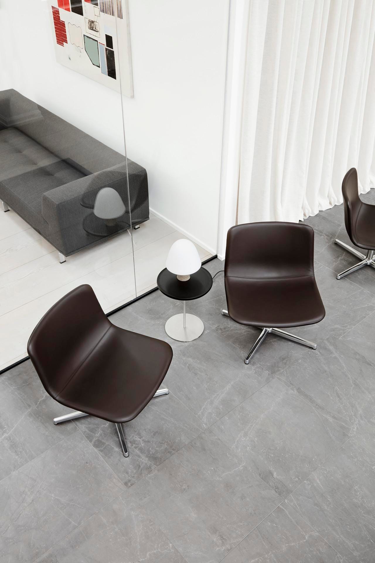 Fredericia PAL -side table Ø 37,5 cm, black oak / stainless steel - Image 2
