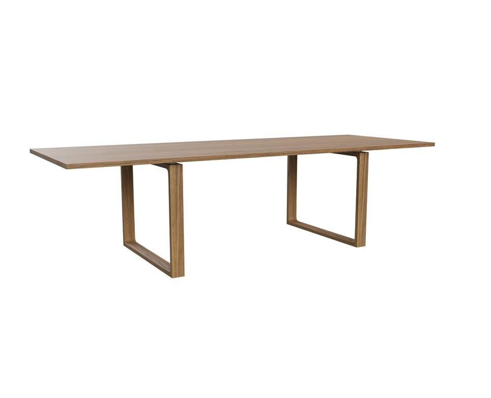 Fritz Hansen ESSAY CM27 -pöytä