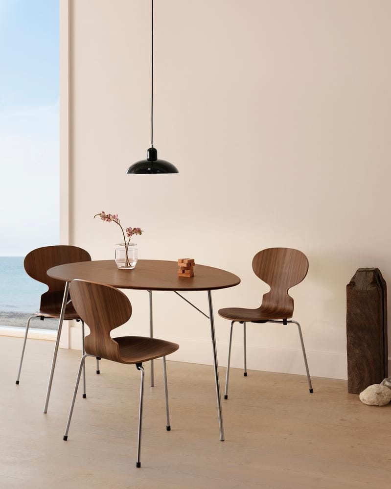 Fritz Hansen ANT chair - Image 3