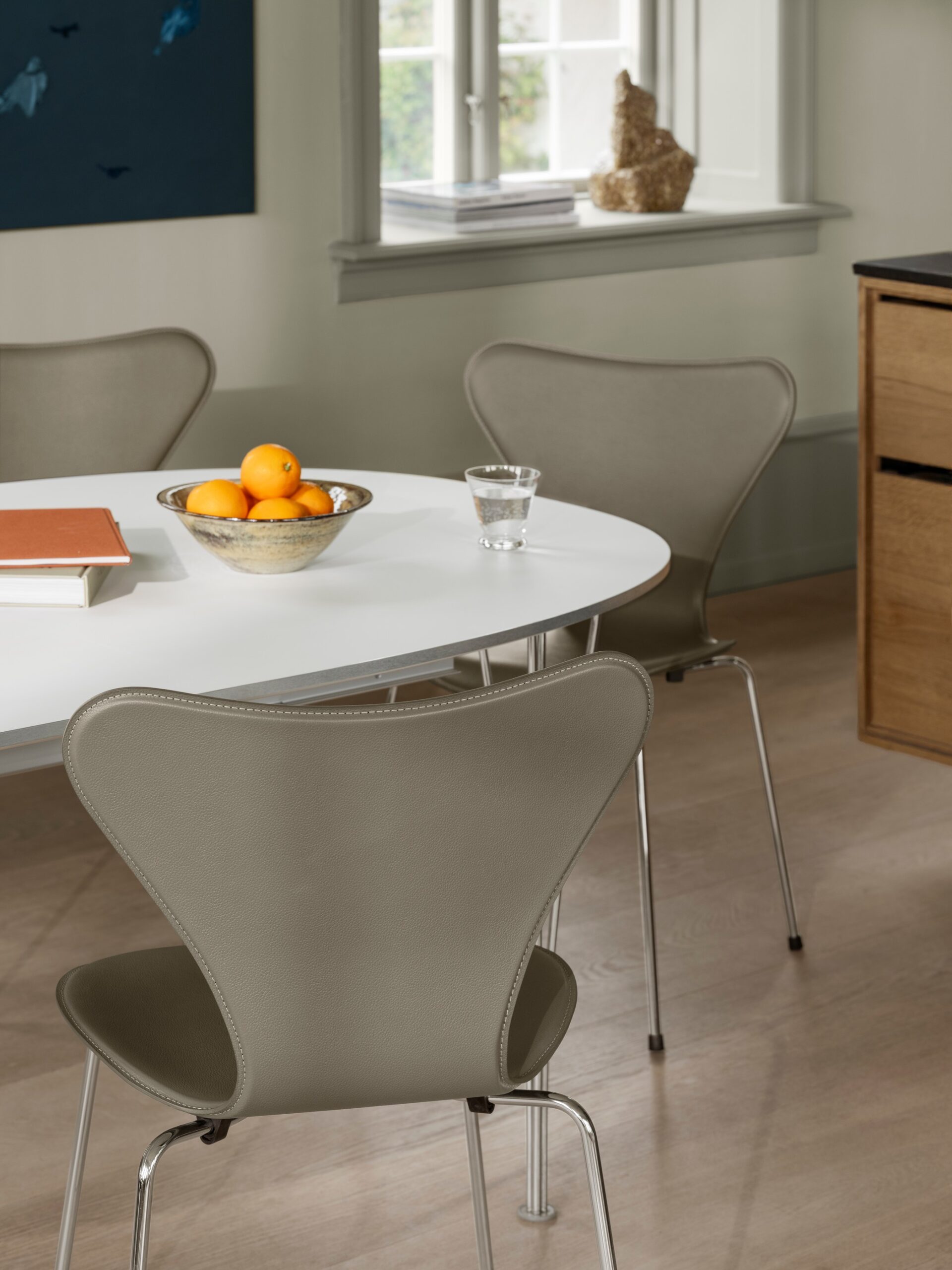 Fritz Hansen SERIES 7 TAILORED -tuoli, limited edition - Image 10