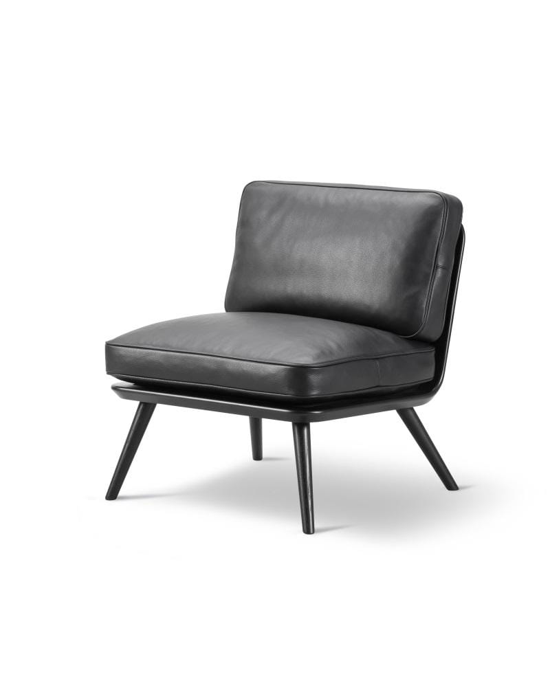 Fredericia SPINE LOUNGE PETIT chair, black leather/black