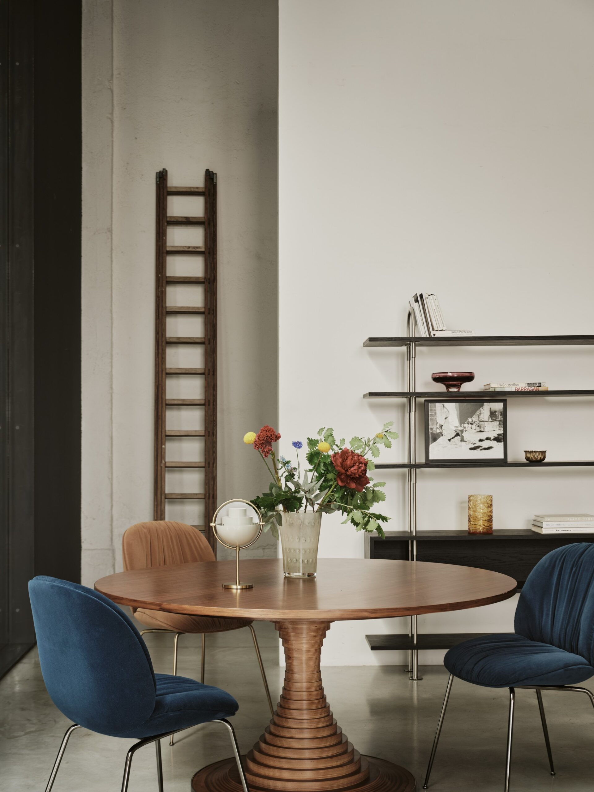 GUBI BEETLE SOFT chair, fully upholstered - Image 2
