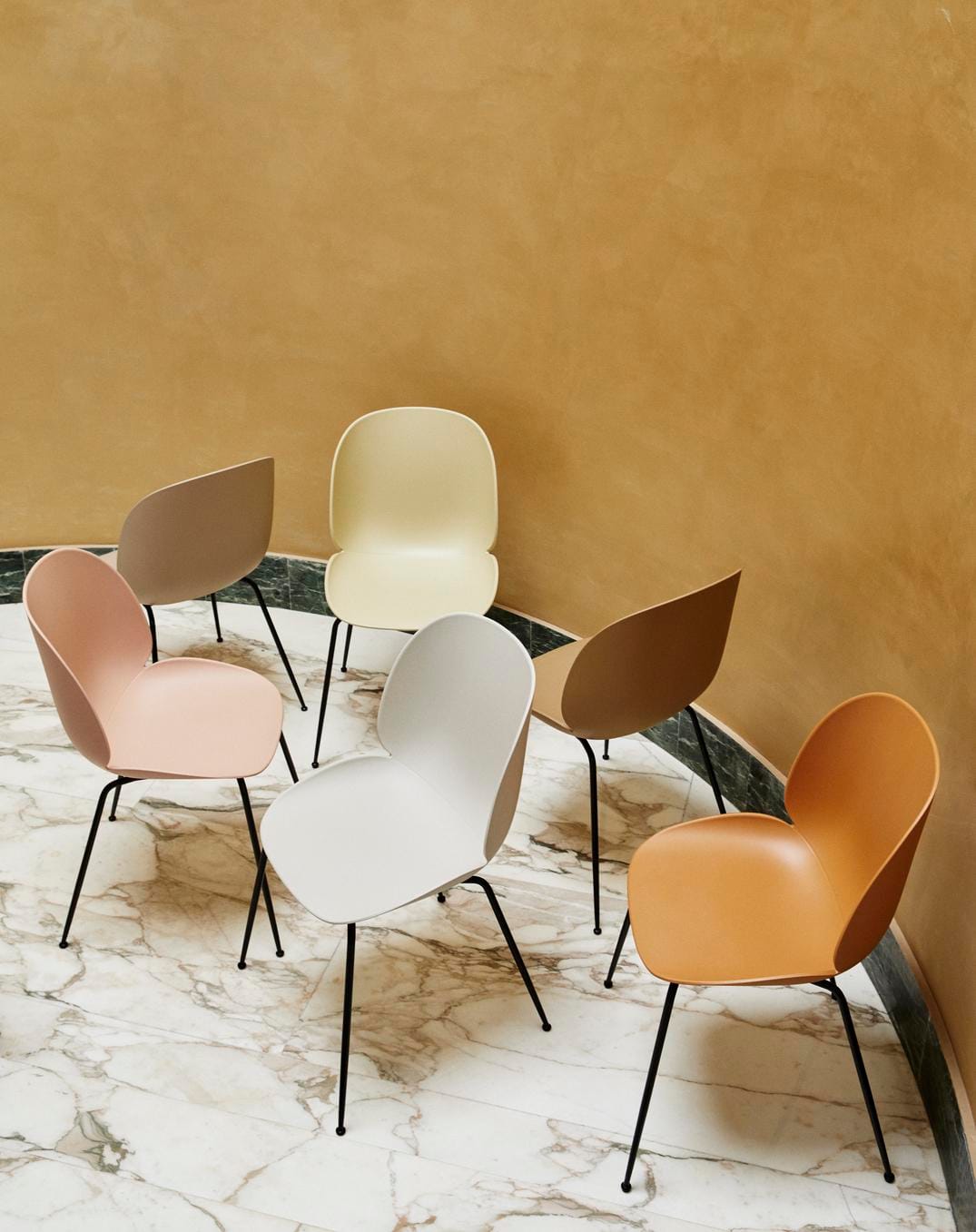 GUBI BEETLE chair, front upholstered - Image 8