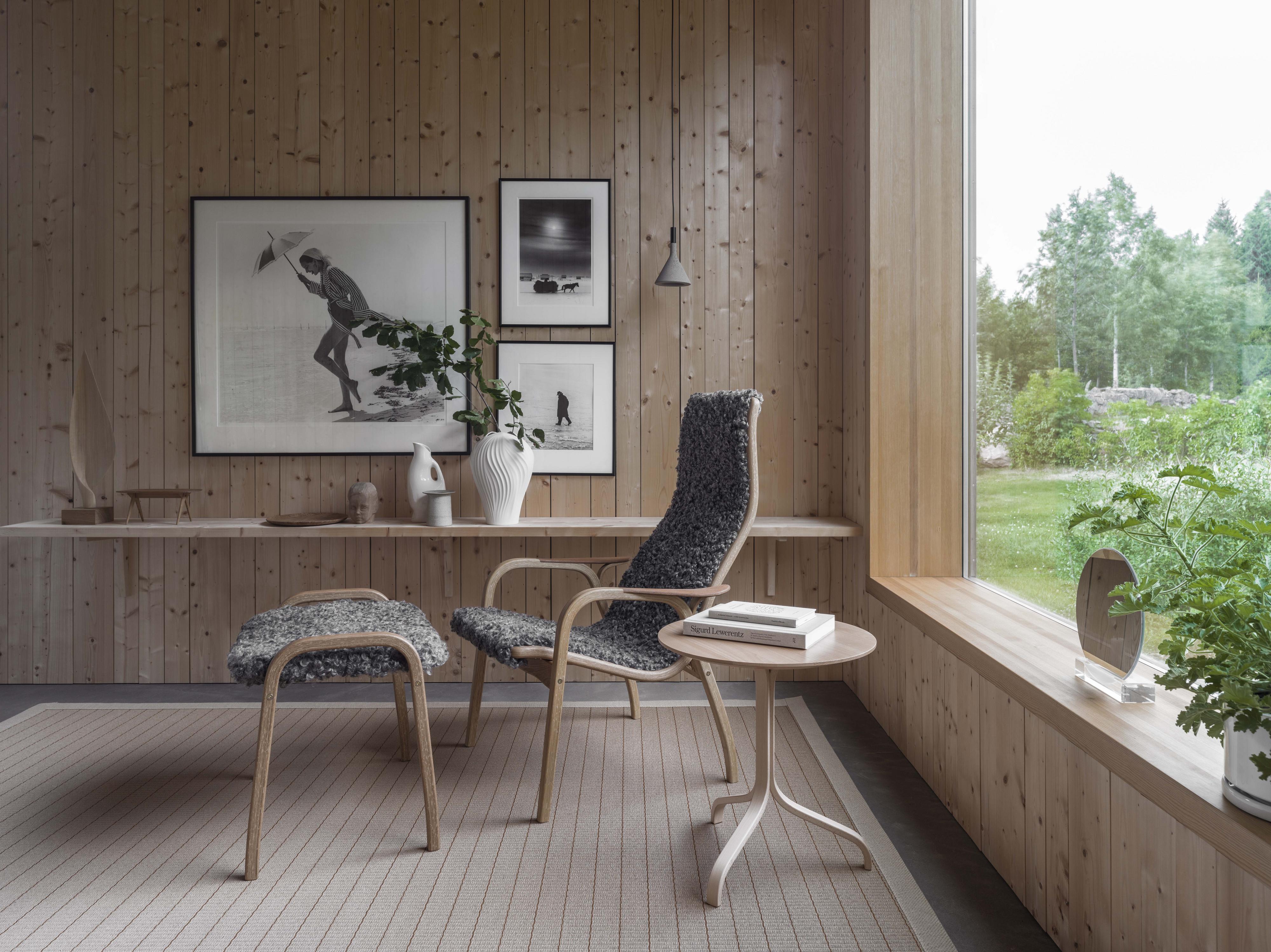 Swedese LAMINO -rahi, öljytty tammi/tummanruskea lampaankarva - Image 5