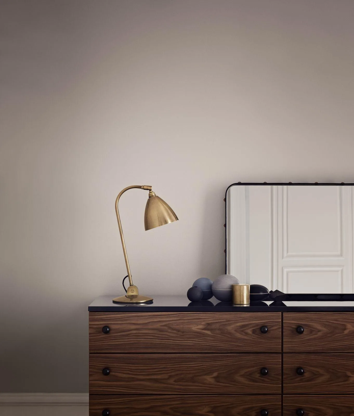 GUBI ADNET RECTANGULAR mirror, 70x115 cm, black - Image 3