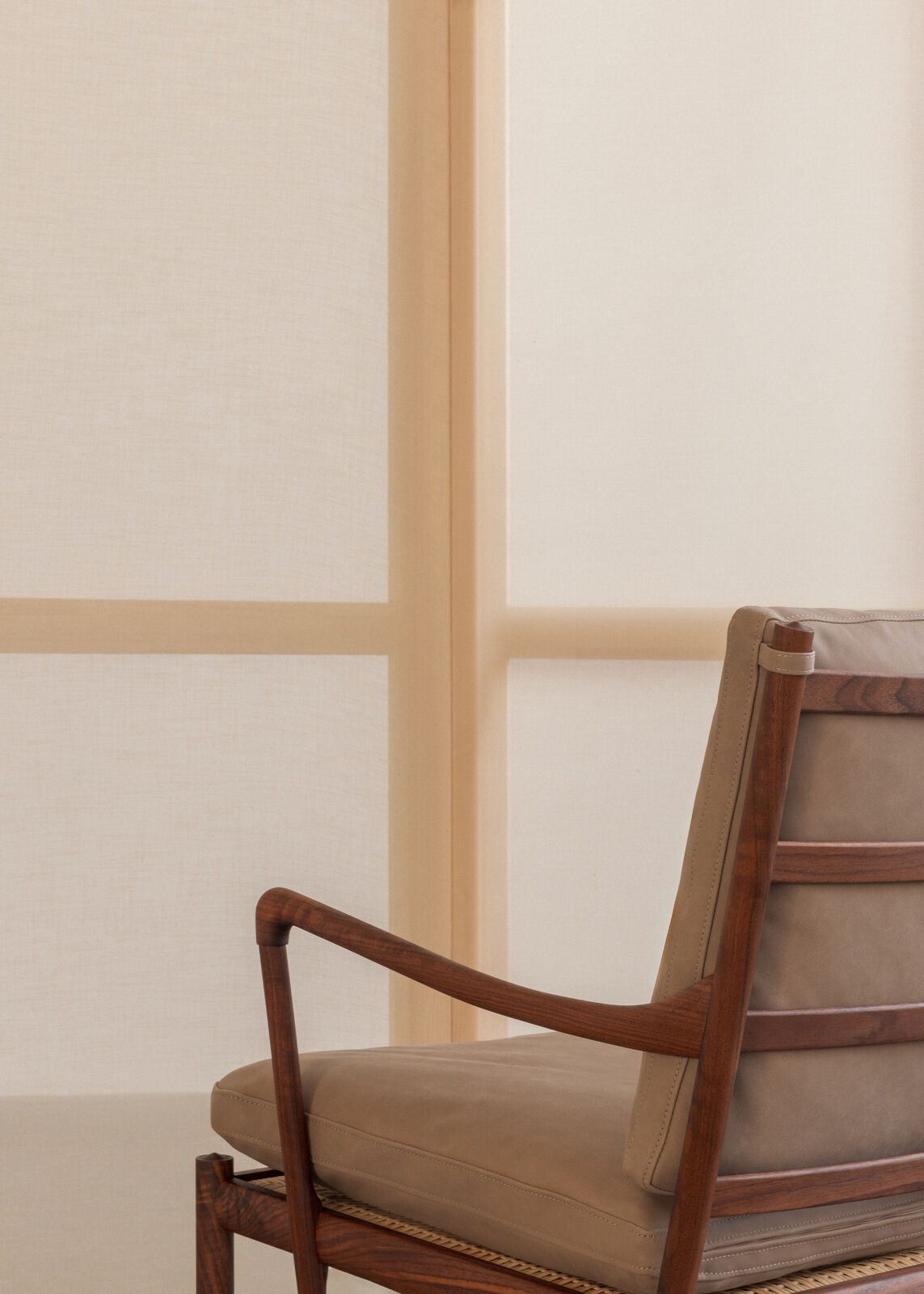 Carl Hansen OW149 COLONIAL -nojatuoli, Terra-nahka - Image 4