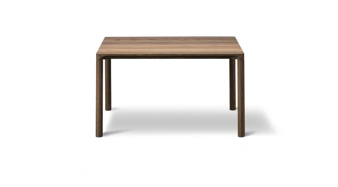Fredericia PILOTI 6725 coffee table, smoked oak