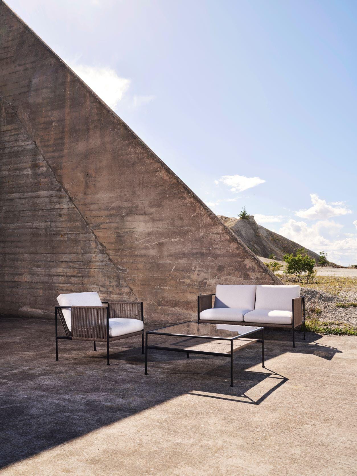 Röshults GARDEN ANTIBES -2-seater sofa, sand / off-white - Image 2