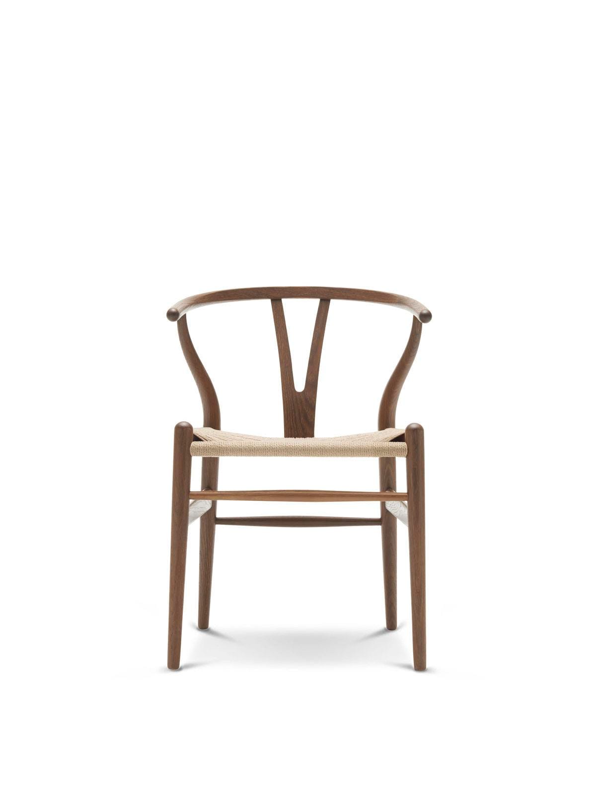 Carl Hansen CH24 -tuoli, öljytty savupetsattu tammi/luonnonvärinen istuin