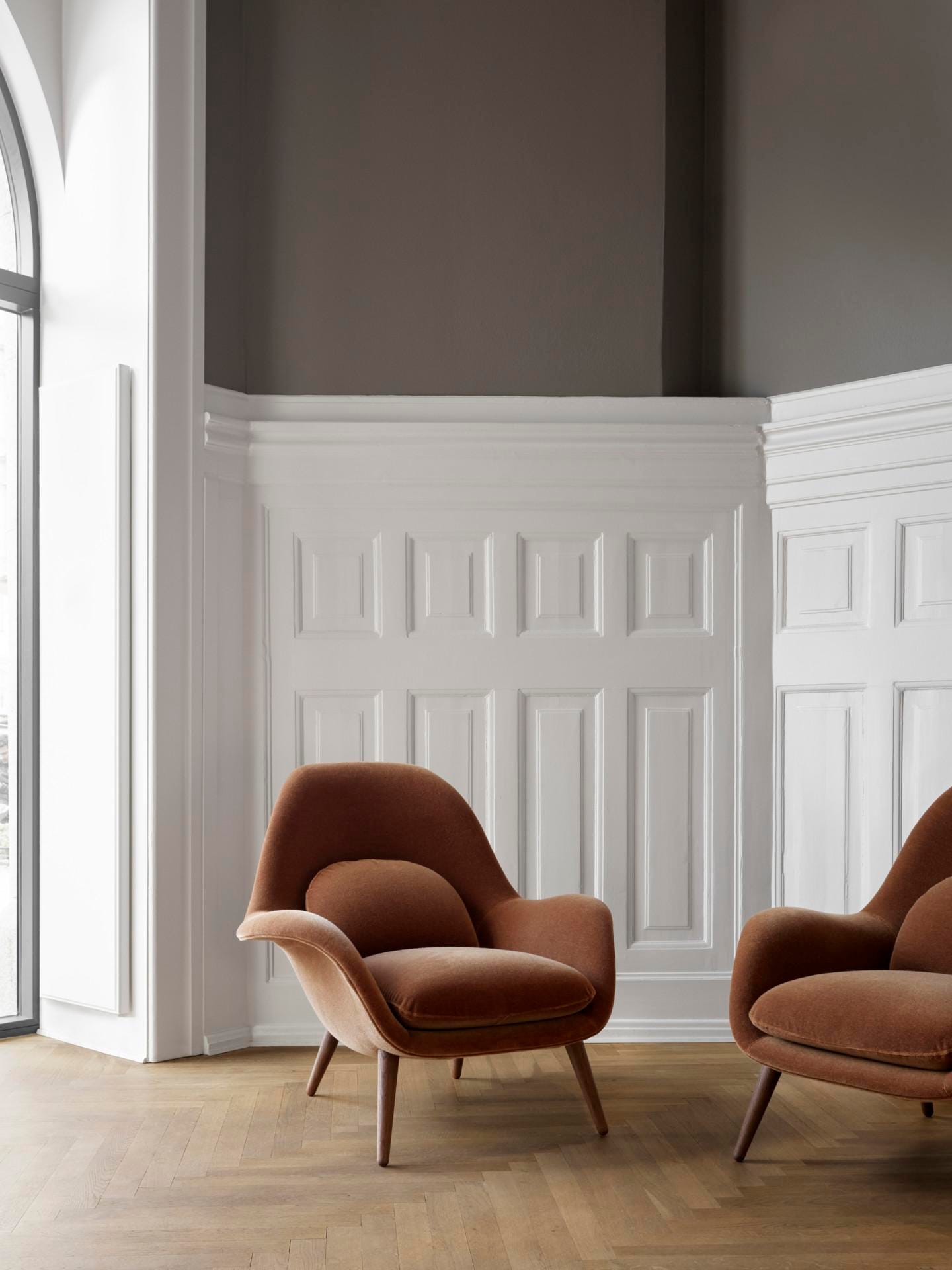Fredericia SWOON LOUNGE -armchair, brown/lacquered walnut - Image 10