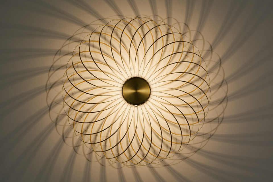 Tom Dixon SPRING SURFACE katto-/seinävalaisin - Image 2
