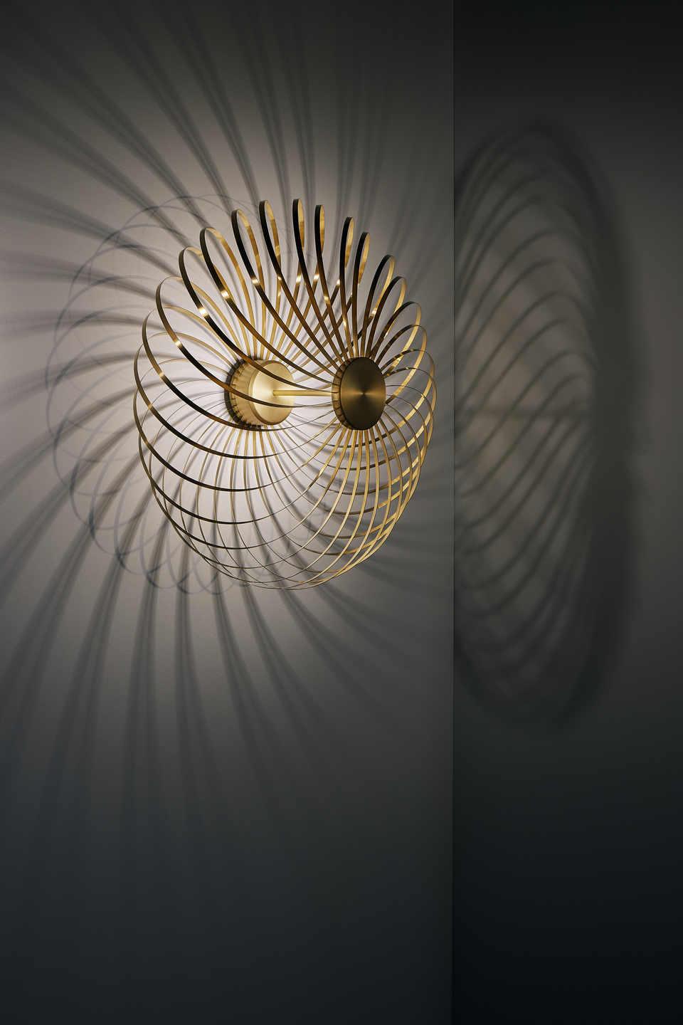 Tom Dixon SPRING SURFACE katto-/seinävalaisin - Image 3
