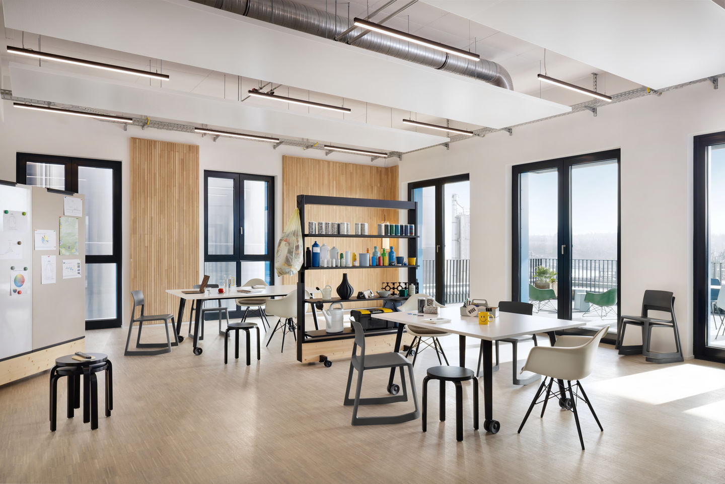 Vitra EAMES PSC RE DSR -tuoli - Image 4