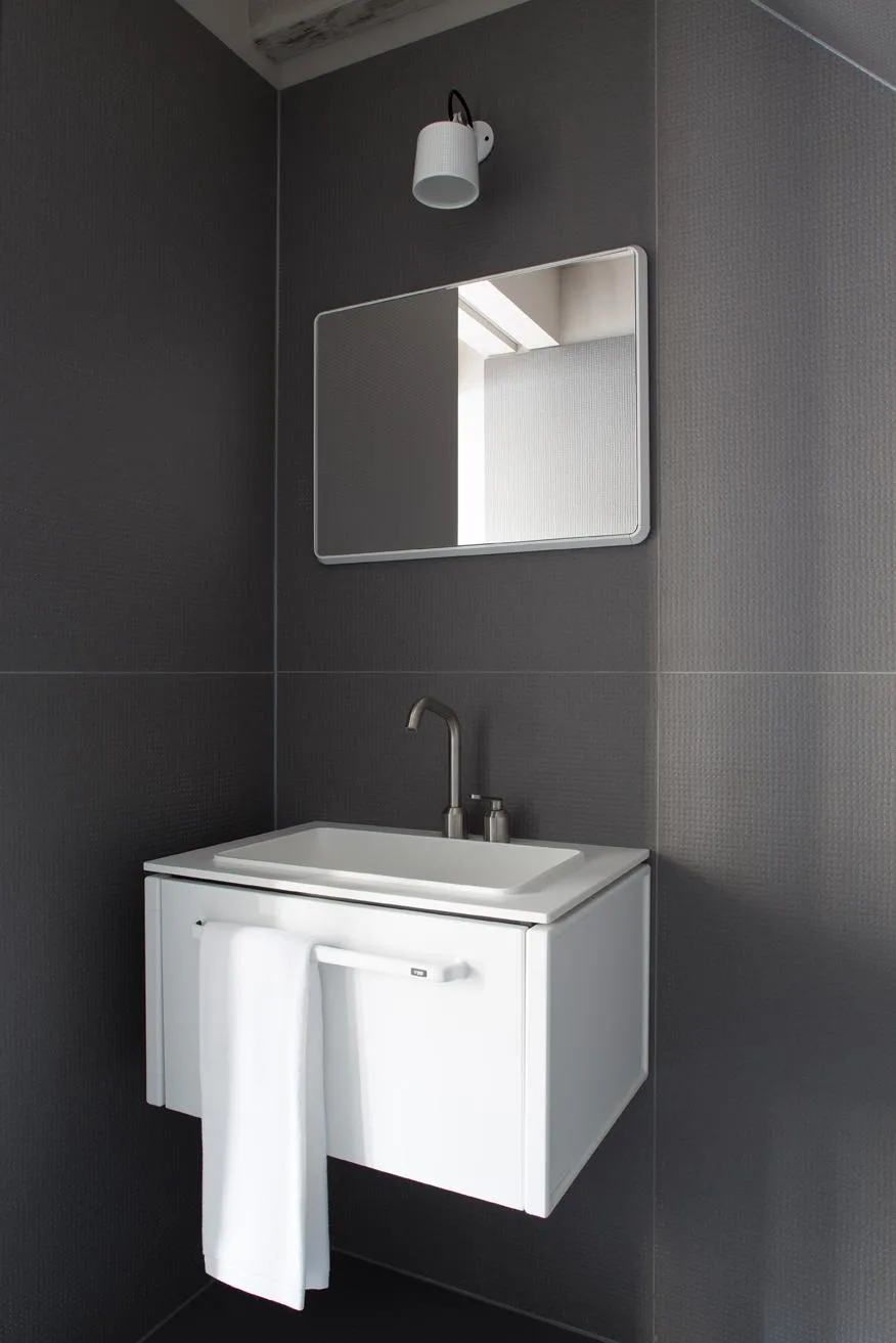 Vipp 981 Bath module small, white - Image 5