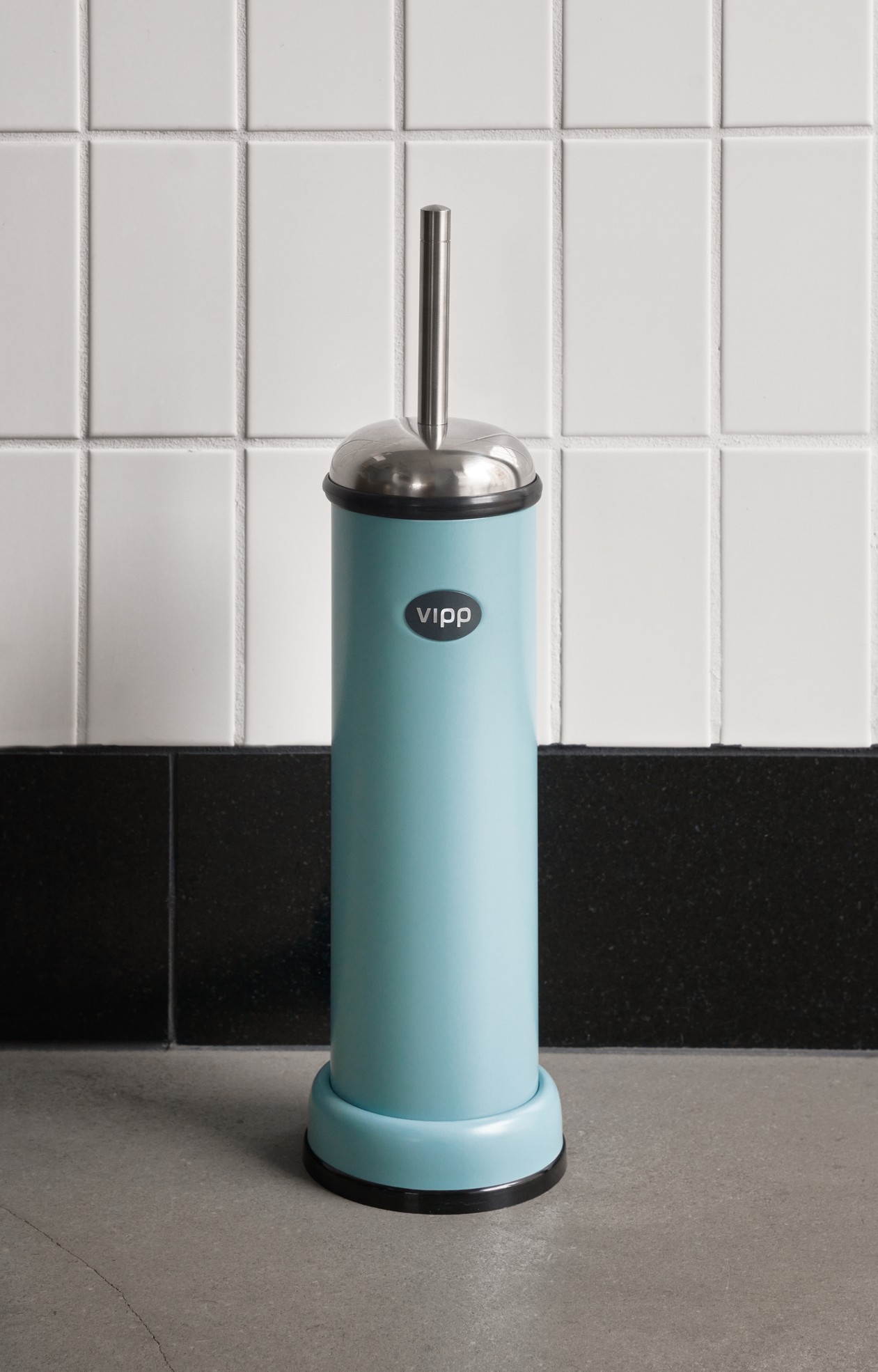 Vipp 11 toilet brush, limited edition - Image 4