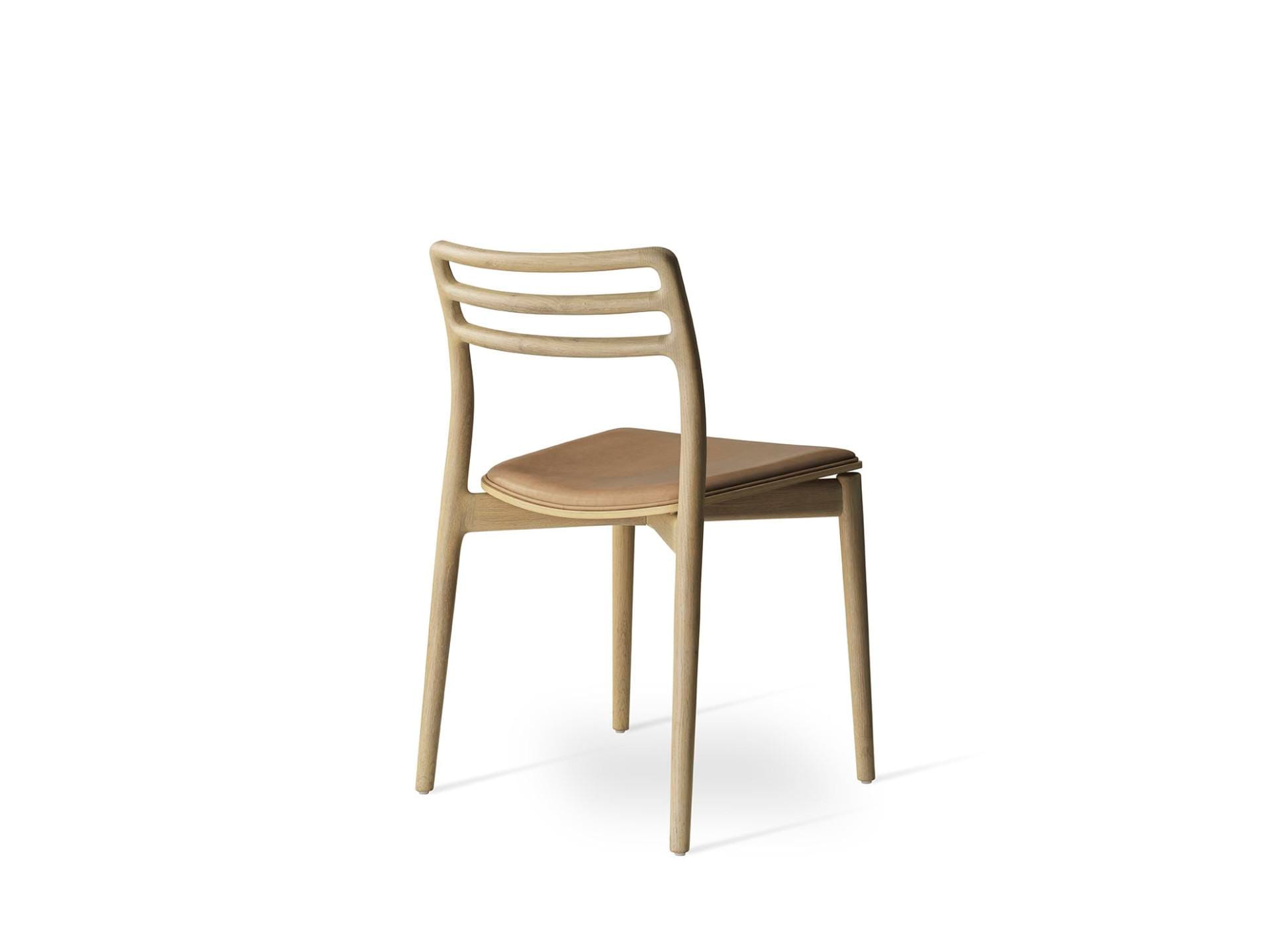 Vipp 481 CABIN chair, oiled oak / brown leather - Image 2