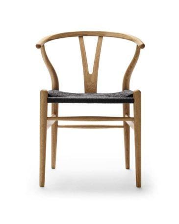 Carl Hansen CH24 -tuoli, öljytty tammi/musta istuin